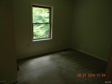1116 Woodland Dr, East Stroudsburg, PA 18301 - photo 4