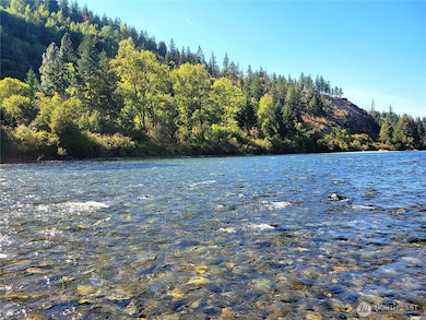 Unmatched River front.