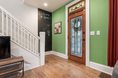 358 E Gates St, Columbus, OH 43206 - photo 4