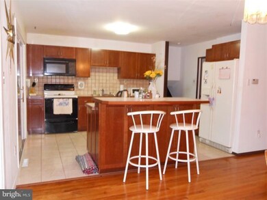 909 Chelten Pkwy, Cherry Hill, NJ 08034 - photo 5