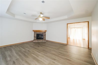 315 E Elm St, Raymore, MO 64083 - photo 2