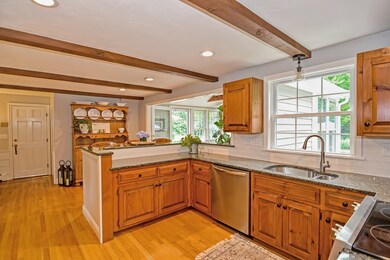 16 Paddock Ln, Medway, MA 02053 - photo 4