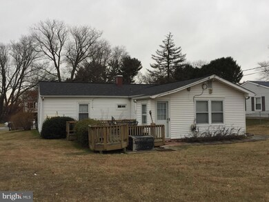 335 Walgrove Rd, Reisterstown, MD 21136 - photo 5