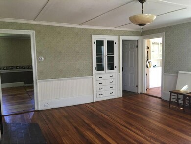 Formal dining room