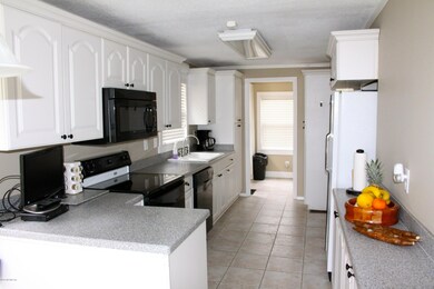 2828 Lake Shore Blvd, Jacksonville, FL 32210 - photo 5