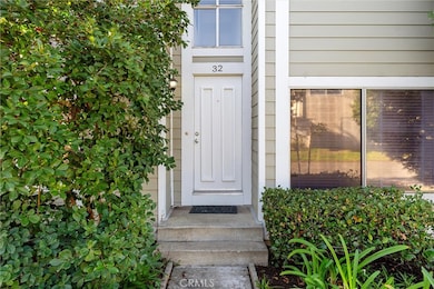 32 Kazan St unit 18, Irvine, CA 92604 - photo 2