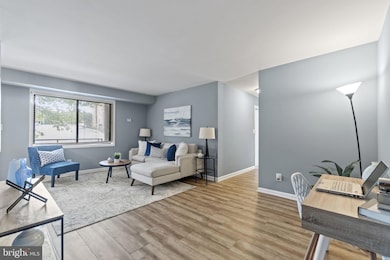 6435 Richmond Hwy unit 203, Alexandria, VA 22306 - photo 4