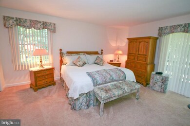 11107 Valley Heights Dr, Owings Mills, MD 21117 - photo 6