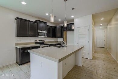 B Kitchen 1