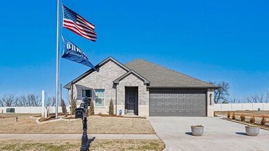 10212 NW 28th St, Yukon, OK 73099 - photo 2
