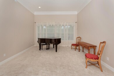 006_Living Room