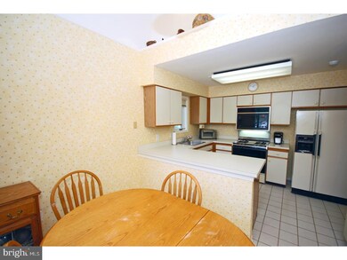 48 Winthrop Rd unit A, Monroe Township, NJ 08831 - photo 6