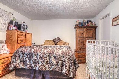 1486 W Jones Creek Rd, Grants Pass, OR 97526 - photo 6