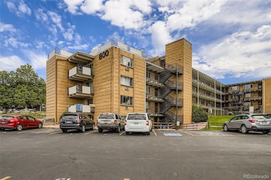 800 W Belleview Ave unit 101, Englewood, CO 80110 - photo 2
