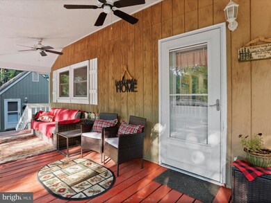 323 Cardinal Dr, Rio, WV 26755 - photo 4