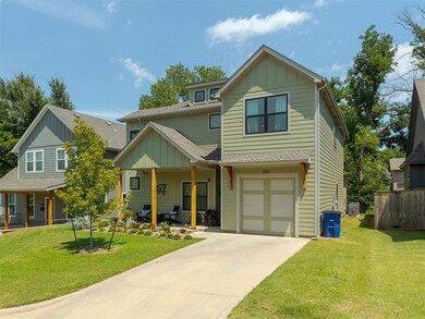 520 N Division St, Guthrie, OK 73044 - photo 2