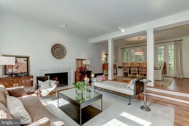 9216 Vendome Dr, Bethesda, MD 20817 - photo 5