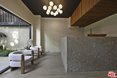 350 N Palm Dr unit 406, Beverly Hills, CA 90210 - photo 3