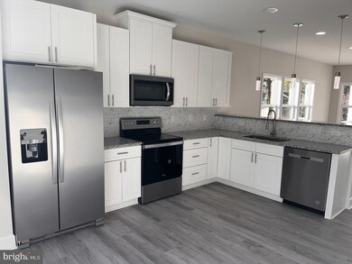 333 Azure Dr, Colonial Beach, VA 22443 - photo 7