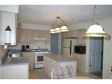 Kitchen. Attractive cabinetry offering lots of sto
