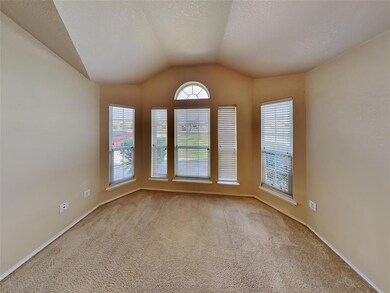 3013 Stroll Dr, Granbury, TX 76049 - photo 5