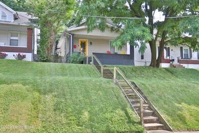 1220 Crown Ave, Louisville, KY 40204 - photo 3