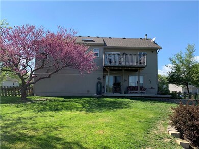 409 N Franklin St, Raymore, MO 64083 - photo 5