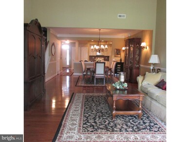 376 Brittany Ct, Souderton, PA 18964 - photo 4