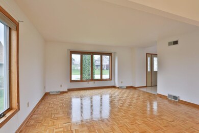 1519 Krame Dr, Crown Point, IN 46307 - photo 6