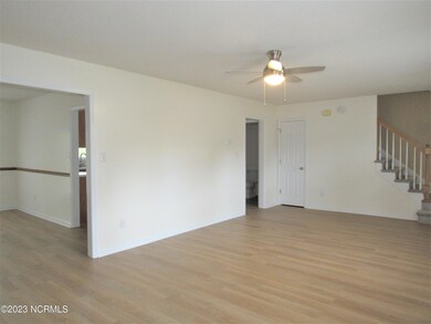 123 Archdale Dr, Jacksonville, NC 28546 - photo 5