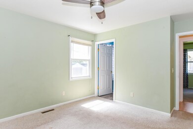 413 W Grant Street-21