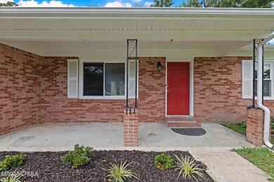 111 Thames Dr, Jacksonville, NC 28546 - photo 4