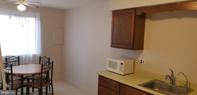 612 N Shady Retreat Rd unit 67, Doylestown, PA 18901 - photo 7