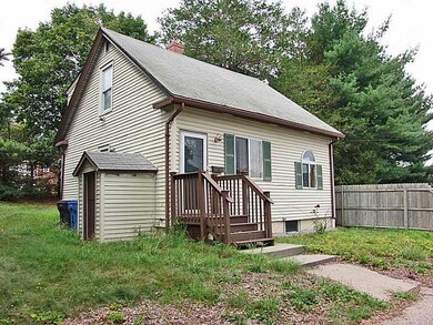 6 Towne St, Cranston, RI 02920 - photo 2