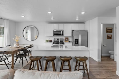 Mill-Oak Kitchen