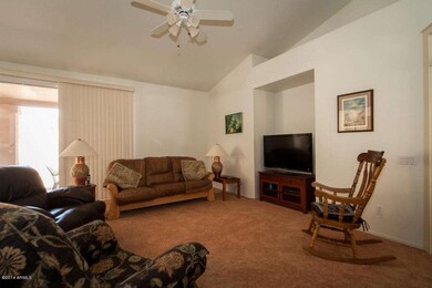 20 Family Room 2