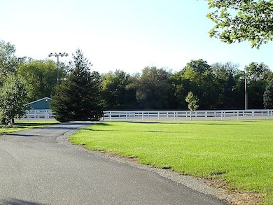 3012 Rolling Oaks Rd, Spring Grove, IL 60081 - photo 7