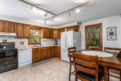 887 Nh Route 119, Rindge, NH 03461 - photo 2