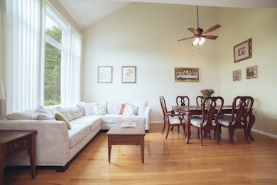 72 Willow Pond Dr, Rockland, MA 02370 - photo 4