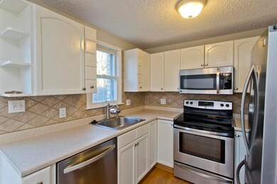 156 Corey Colonial, Agawam, MA 01001 - photo 3