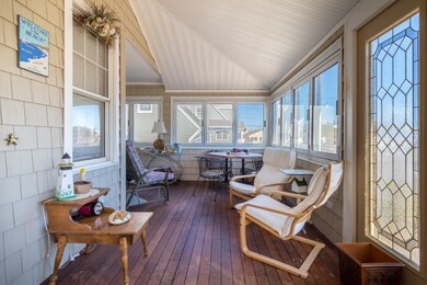 212 Atlantic Ave unit Upstairs, Seabrook, NH 03874 - photo 4