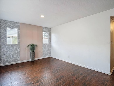 2906 W Paris St, Tampa, FL 33614 - photo 6