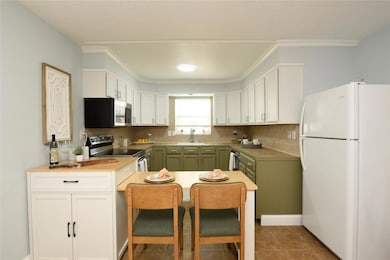 1010 SE 15th St unit 112, Fort Lauderdale, FL 33316 - photo 3