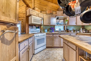 5769 Serenity Ln, Conner, MT 59827 - photo 7