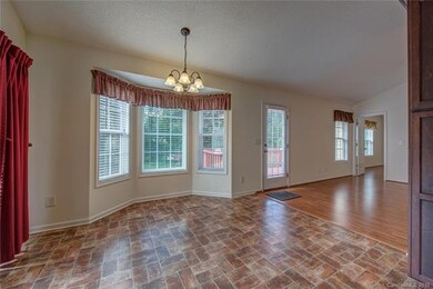 4049 Hereford Ln, Dallas, NC 28034 - photo 7