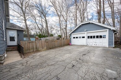 271 Beverly Rd, Worcester, MA 01605 - photo 3