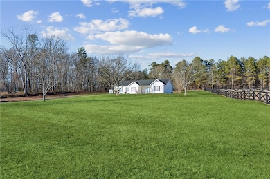 View of grassy yard