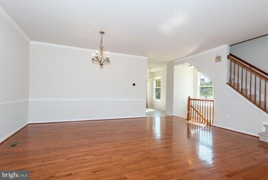 101 Gray St, Capitol Heights, MD 20743 - photo 5