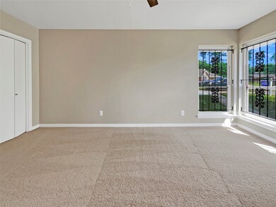 6002 Shady Timbers Dr, Houston, TX 77016 - photo 5