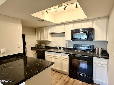 21622 N 23rd Ave unit B102, Phoenix, AZ 85027 - photo 6